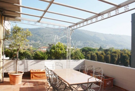 Attico  VENDITA  Prato