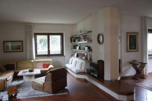 Villa Prato  VENDITA