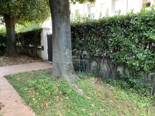 Casa Indipendente Prato  VENDITA