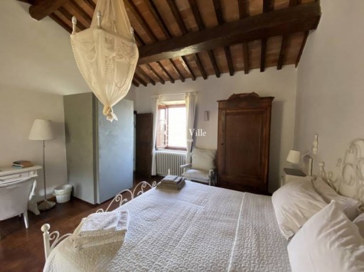 Colonica Quarrata  VENDITA