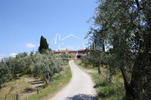 Fienile Quarrata  VENDITA