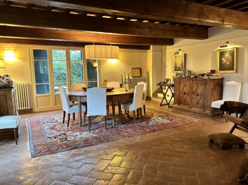 Villa Vaiano  VENDITA