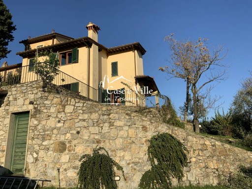 Colonica Carmignano  VENDITA