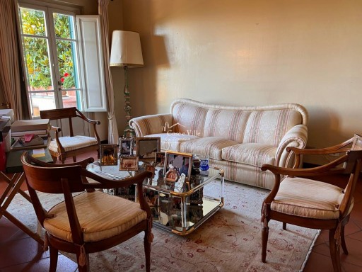 Villa Prato  VENDITA