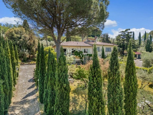 Villa Firenze  VENDITA