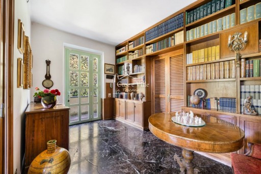 Villa Firenze  VENDITA