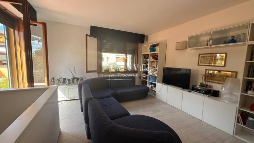 Attico Prato  AFFITTO