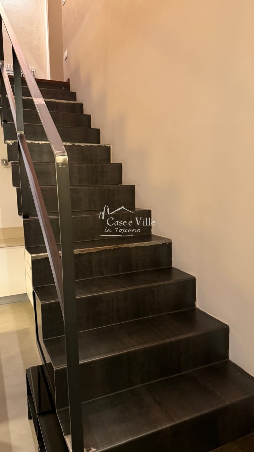 Terratetto Prato  AFFITTO