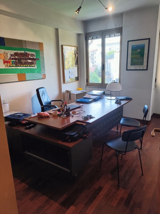 Ufficio Prato  AFFITTO