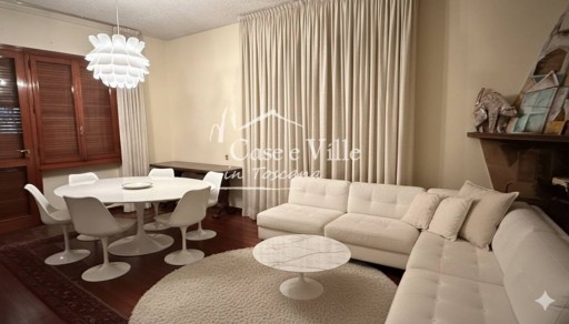 Villa Prato  VENDITA