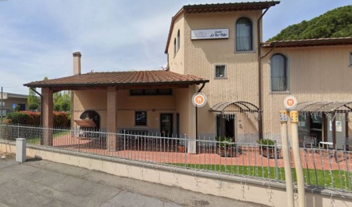 Attivit� commerciali Prato  AFFITTO