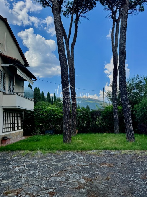Casa Indipendente Prato  VENDITA