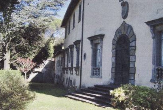 Villa  VENDITA  Carmignano