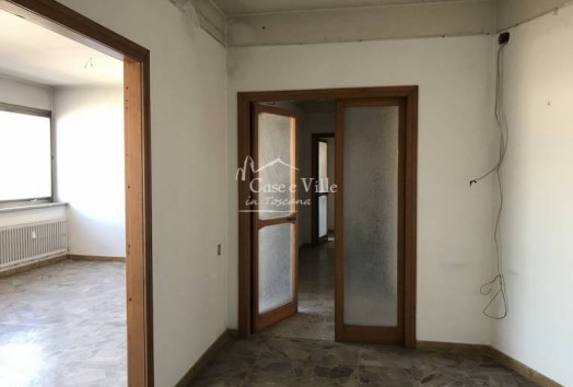 Offices  TO RENT  Prato